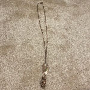 Kendra Scott necklace
